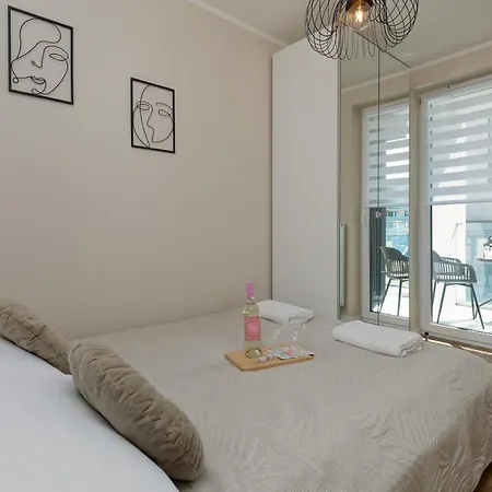 Przystań Perłowa By Renters Apartament *